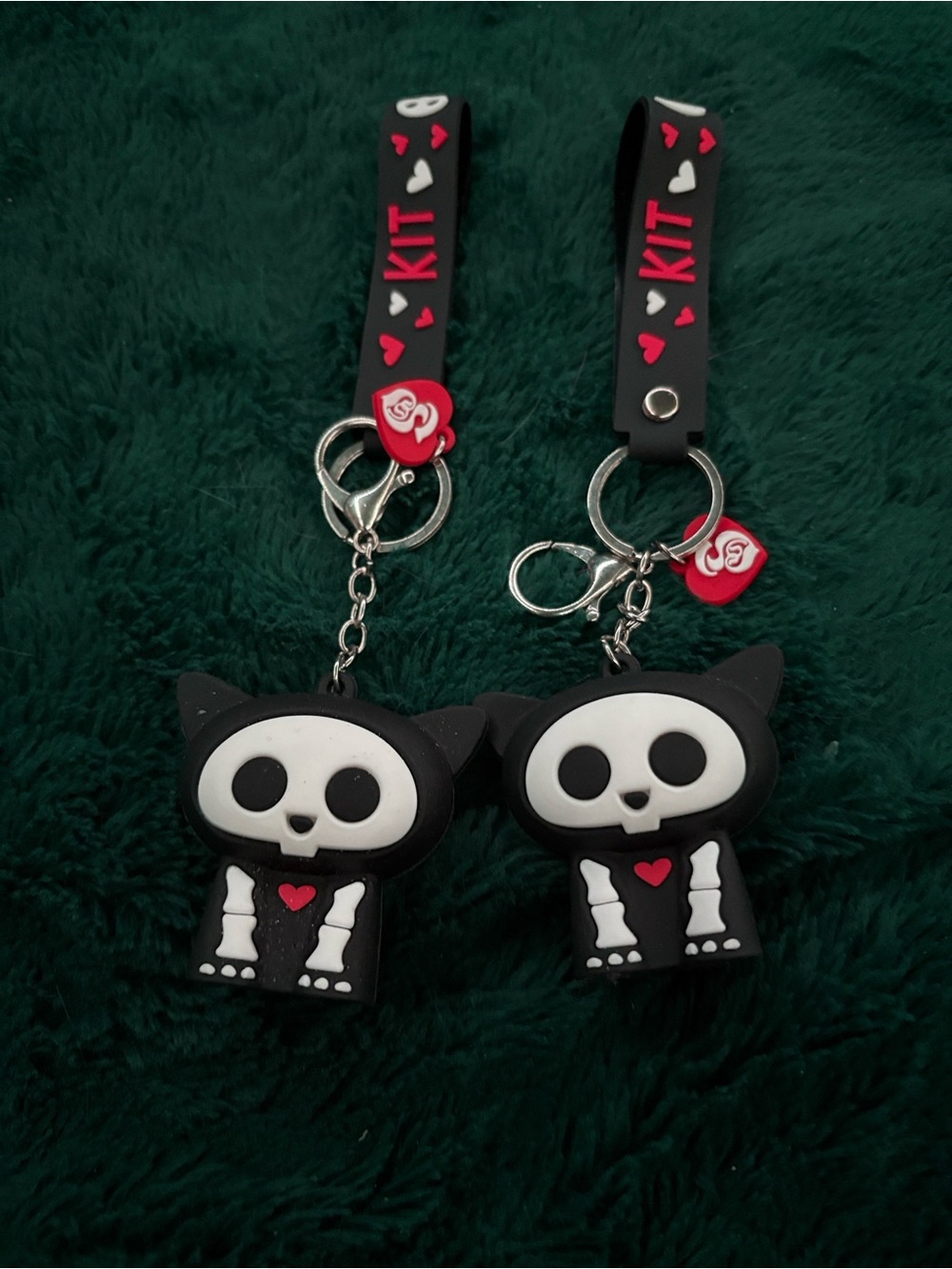 Kit skelanimals keychains